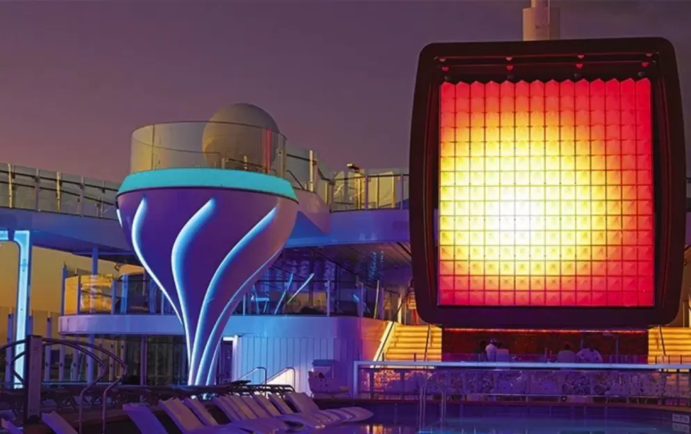 Celebrity Cruises The Pool Bar.jpg